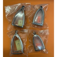 三角形佛牌壳Triangle Thai Amulet Case 😬