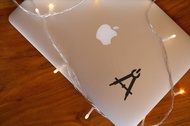 decal sticker macbook apple stiker jangka sorong matematika laptop - hitam