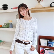 JARINYA เสื้อแขนยาวลายจุดปัก Jarinya