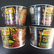 Maggi mi goreng pedas giler
