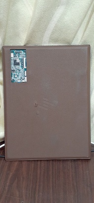 HP Elite X2 1012 G4 i7-八代 32G/512G 12.3吋 平板電腦 筆電零件機 只有測試可開機 附鍵盤皮套 狀況: 只有燈亮無畫面 其餘不詳 品相如圖