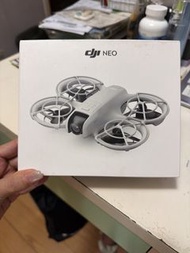 DJI NEO 無人機