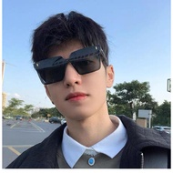 【Malaysia stock】Koren sunglasses for women Polarized Sunglasses for Men Cermin Mata Hitam VIVIA