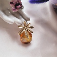 美國西洋古董飾品 / 1966年SARAH COV琥珀色鳳梨胸針墜飾兩用
