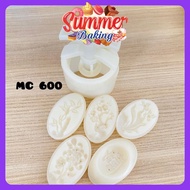 3D 5 DESIGN YUAN BAO FLOWERS MOONCAKE MOULD 5造型 元宝花卉月 饼模具 MC600