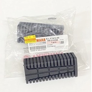100% Original Hong Leong Yamaha Rubber Footrest LC135/SRL110ZR/SRL115 [5LL-F7413-00](harga 1 pcs)