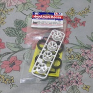 Tamiya Low Profile Tire & Wheel Set (5 Spokes) 15513
