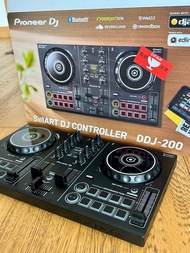 Pioneer smart DJ controller DDJ-200