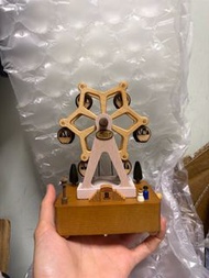 Wonderful life 全新木製音樂盒摩天輪log on