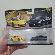 Hot Wheels 2 Pack Porsche Porsche 993 GT2 & Porsche 718 Cayman GT 4