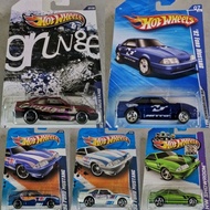 Hot Wheels - 92 Ford Mustang Mix