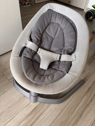 Nuna Leaf BB 搖椅