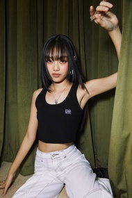 maison KEEPS  Cropped Axis "dual maison" Tank เสื้อกล้ามครอป ปักโลโก้