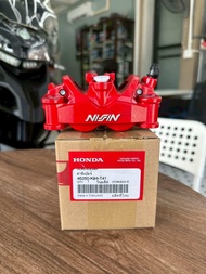 ปั้มเบรค NISSINแท้Honda100% 100mm 4Pot ปั้ม พร้อมผ้าเบรคแดง( ปั้มเบรคหน้า CB150R ) เลือกสีที่SKU 452