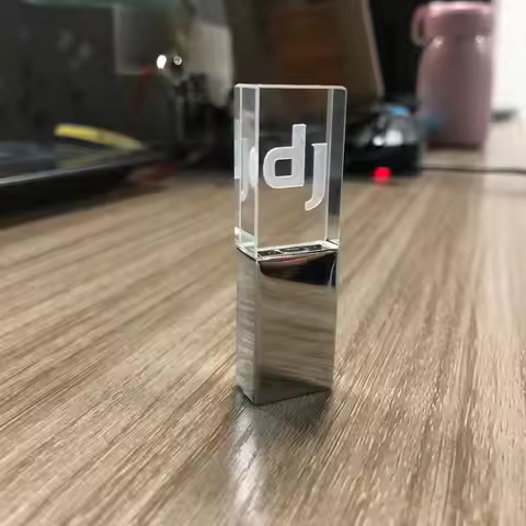 Brand New USB 3.0 High Speed Writing Reading Color Changing LED Light Dj Premium LED Pendrive 16GB 3