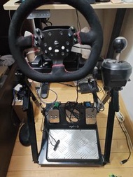 Pxn v10, full see. 賽車方向盤及踏板