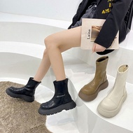 Royallovers ✨（ส่งจากไทย）✨รองเท้าสั้น Martin Boots ผู้หญิงใหม่แฟชั่นใหม่อเนกประสงค์รองเท้าบูทสั้น ๆ