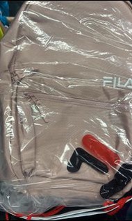 Fila 背囊