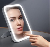 高清LED化妝鏡|High HD LED Makeup Mirror [鏡, 折叠鏡, 化妝鏡, 放大鏡|USB chargeable make up mirror, mirror, foldable