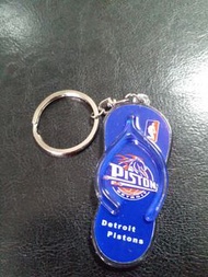 key chain keyring NBA USA basketball team logo Detroit pistons 美國 籃球球隊會徽 底特律活塞 匙扣裝飾~ 3 time champion