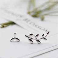 925 Sterling Silver Earrings Fashion Simple Asymmetrical Leaves Unique Women Creative Hypoallergenic