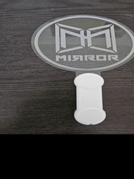 MIRROR 手燈