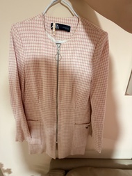 Zara 粉色格紋拉鍊外套