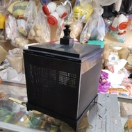 Jumbo cricket box 23x23x28 cm