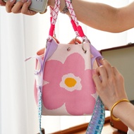 K Knitted Bag Cute Cartoon Handbag Three-Dimensional Shoulder Messenger Bag Exquisite Fashion Tote B