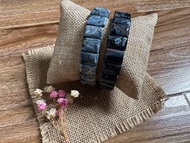 彼得石手排 Pietersite