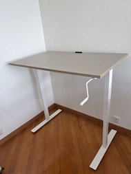 IKEA升降桌Sit-Stand desk