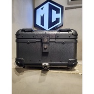 MC KRAKEN 35L CURVE ALLOY TOP BOX