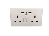 雙13A USB開關插座  2 Gang USB Wall Socket Dual