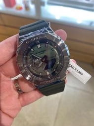 CASIO∶ GM2100-1A / GM2100B-3A