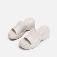 《323》FEN รองเท้าแตะส้นสูงไซส์ใหญ่ผู้หญิง 2025 รองเท้าแตะปากปลาหลากสีพื้นหนาแบบใหม่ 1231