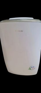 GREE DEHUMIDIFIER格力20公升抽濕機(DH20EH)