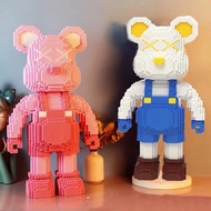 Lego bearbrick Many Models Give Hammers And Lights