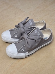 Converse 灰色蝴蝶結帆布鞋US4.5