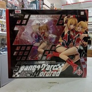 (葵興樂聲9樓門市現貨) 全新 《Fate/Apocrypha》貞德 & 莫德雷德 TYPE-MOON Racing Ver.  1/7