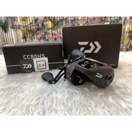 !!มาใหม่!! Daiwa CC80HS ️หมุนขวา ??รอบ 7.5:1 KM4.20491⚡แนะนำ⚡