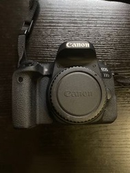 Canon 77d + 18-135mm len with UV