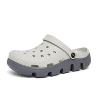 Fuguiniao รองเท้า Crocs ใหม่เอี่ยมรองเท้าแตะสลิปเปอร์แบนซึ่งรองเท้าสำหรับคู่รักและผู้ชายและมีเตียงโฟมและพื้นรองเท้ากันลื่น