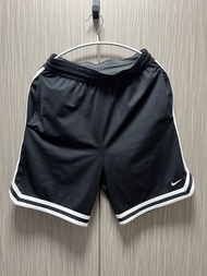 Nike 籃球短褲