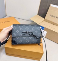 LV Louis vuitton 盒子Lv steamer 手袋男 男士斜跨包
