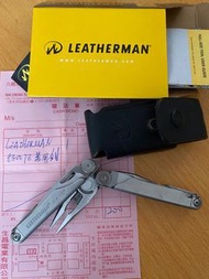 萬用刀