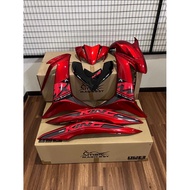 COVER SET LC135 FI V8 MX KING RED BK MAGIC BOY/ VELOZI