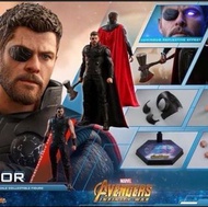 Hot toys thor