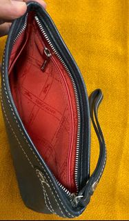 Longchamp 真皮手拿包