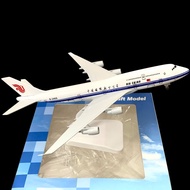 MÔ HÌNH MÁY BAY BOEING B747 AIR CHINA TỈ LỆ 1:400 (20CM) KIM LOẠI CAO CẤP SƠN TĨNH ĐIỆN BÓNG ĐẸP