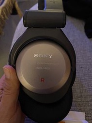 Sony made-v900耳機功能正常耳套都換新的送一個藍牙接收器